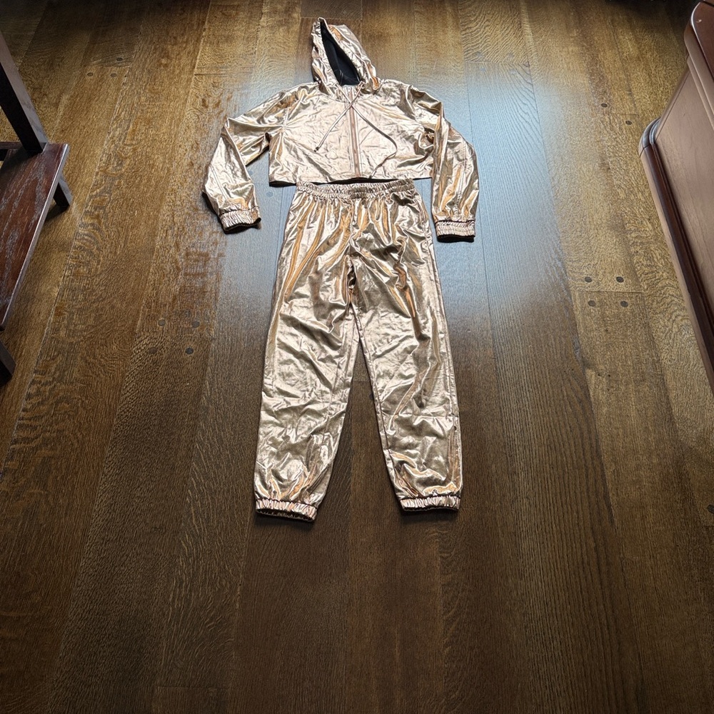 Hot & Delicious Shimmering Rose Gold Jacket and pant